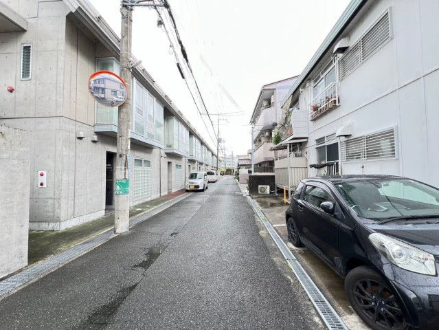 オークグランドの周辺
