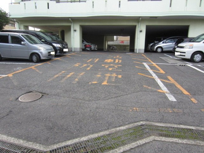 【駐車場】 | サウサリート貝塚