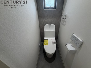 シンプルで使いやすいトイレです