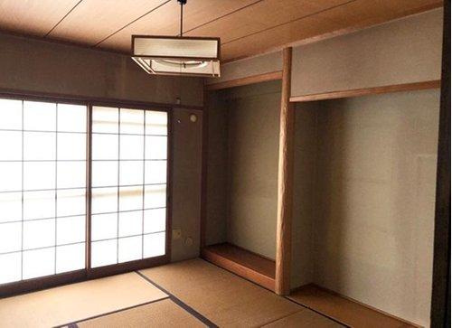 ロイヤルハイツ別府の和室