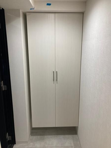 ＣＯＣＯＣＵＢＥ東長崎の玄関