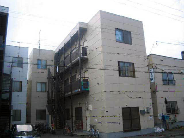 北２４条駅ハウス