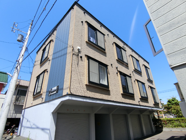レユシール北２５