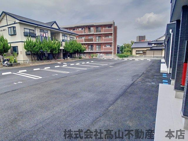 宗像市田熊２丁目のアパートの駐車場