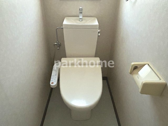 土佐市塚地　中古住宅のトイレ|1階トイレ