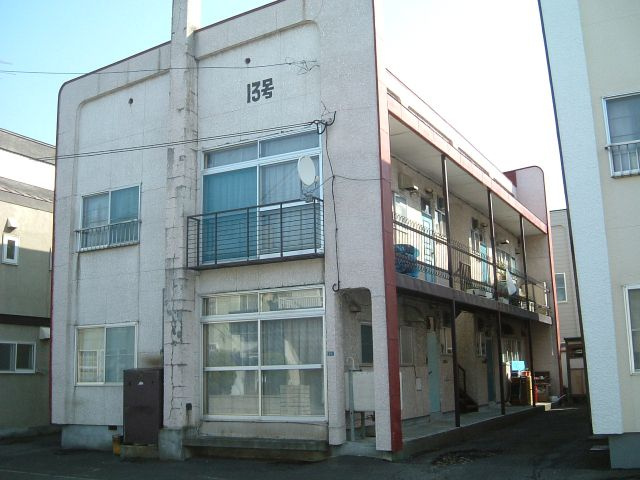 トミーハイツ１３号棟