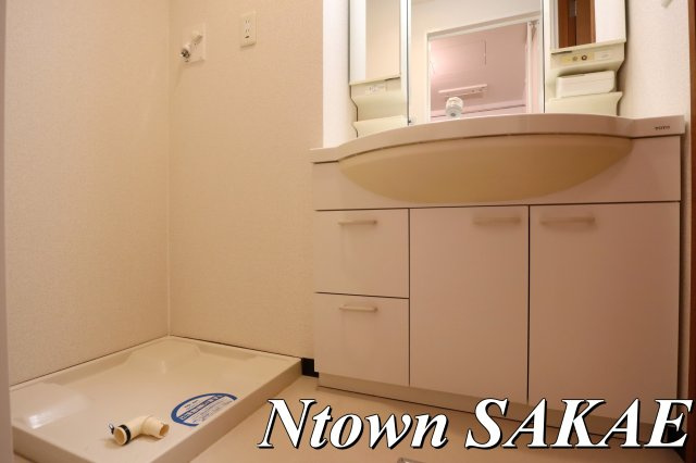 【洗面所】 | Gramercy Shirakawa Koen | 使いやすい洗面所です