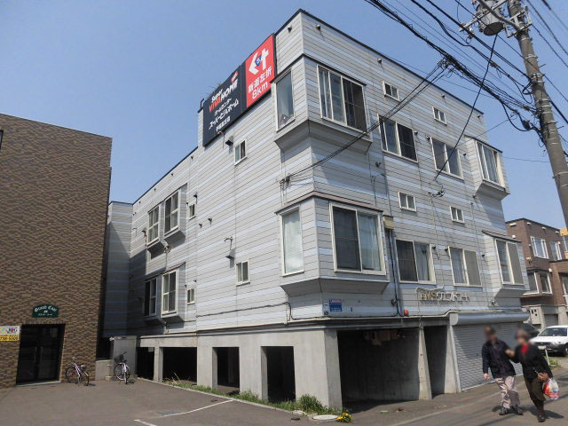 ＡＭＳウエストコート