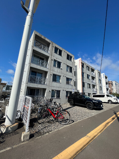 メゾンクー・ドゥ・クール