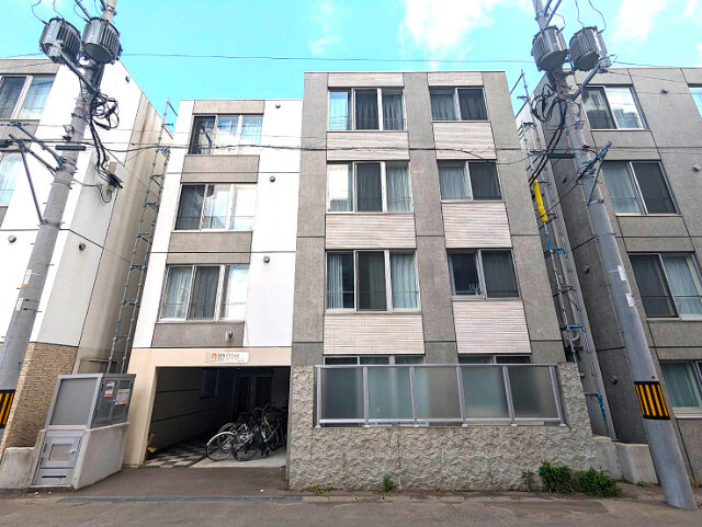 ユニエトワール札幌北９条（旧Ｍｅｌｒｏｓｅｐｌａｃｅ）