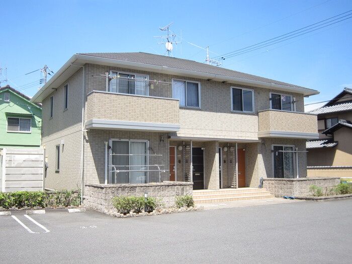 コンフォート東川口　A棟の外観