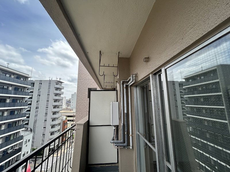 鶯谷マンション のバルコニー