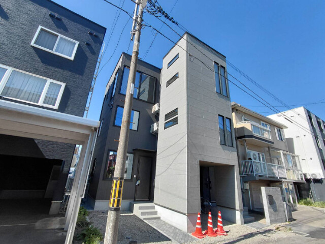 札幌市北区北三十五条西３丁目の一戸建て