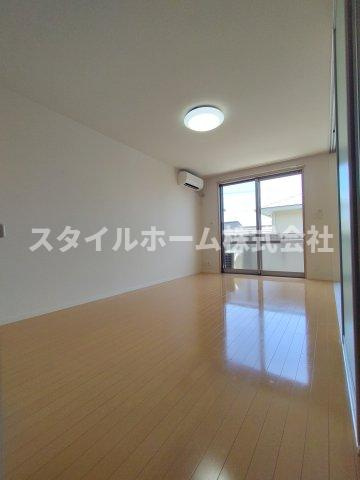グラビュールKの居間・リビング