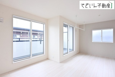 【洋室】 | blooming garden久喜市栗原4丁目　新築住宅 | ≪1号棟≫
現地(2026年7月撮影)