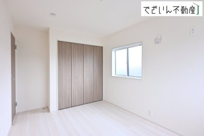【洋室】 | blooming garden久喜市栗原4丁目　新築住宅 | ≪1号棟≫
現地(2026年7月撮影)