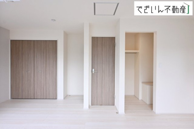 【洋室】 | blooming garden久喜市栗原4丁目　新築住宅 | ≪1号棟≫
現地(2026年7月撮影)