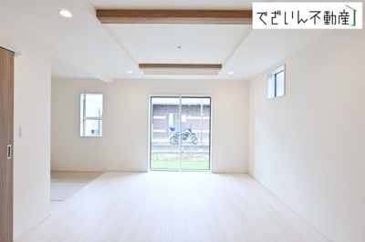【居間・リビング】 | blooming garden久喜市栗原4丁目　新築住宅 | ≪1号棟≫
現地(2026年7月撮影)