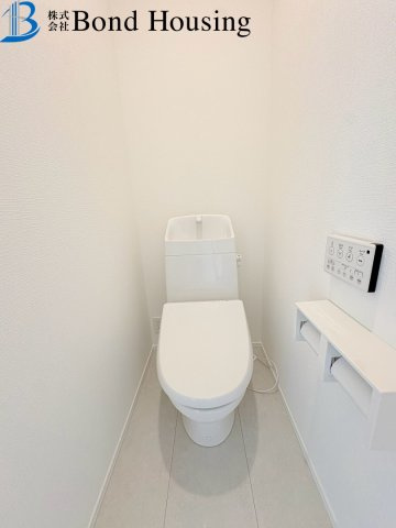 南間口で日当たり良好　玉津町今津379番9　新築戸建のバルコニー