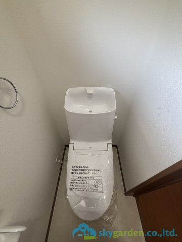 伊勢原市高森台1丁目　中古戸建のトイレ