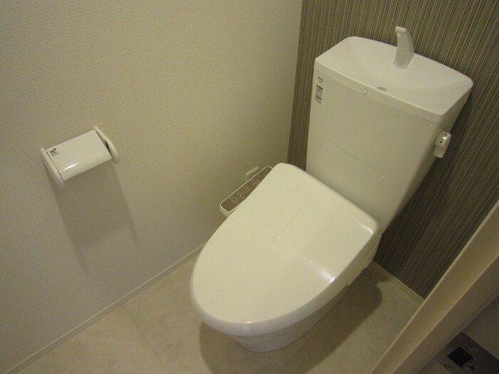 ソレアード東川口のトイレ
