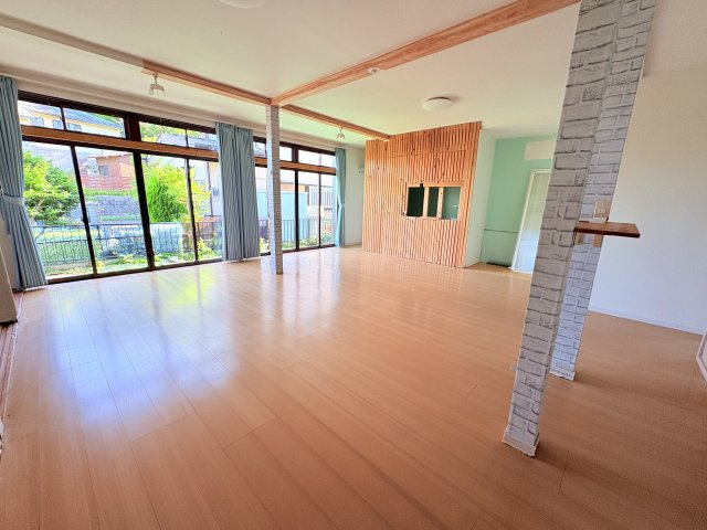 【居間・リビング】 | 小川町笠原　中古戸建