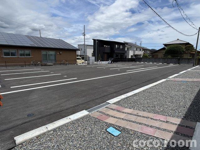 KENT HOUSE西焼津 の駐車場