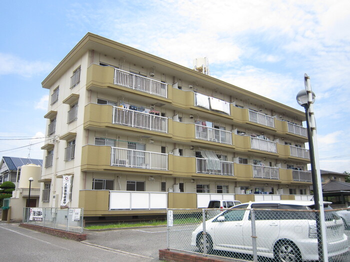川口東マンションの外観