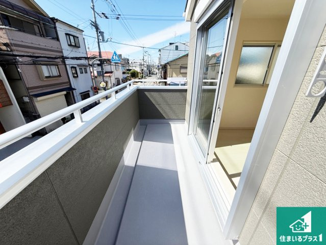 17(土)18(日)現地説明会！◆藤井寺市惣社　新築一戸建てのバルコニー|日当たりのよいバルコニー！お部屋が開放的に！