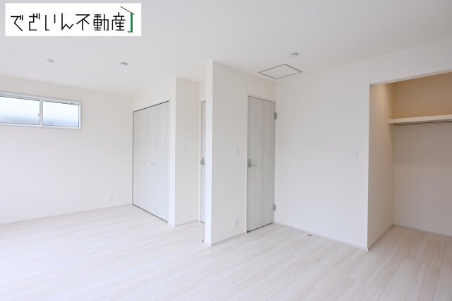 【洋室】 | blooming garden久喜市栗原4丁目　新築住宅 | ≪2号棟≫
現地(2026年7月撮影)