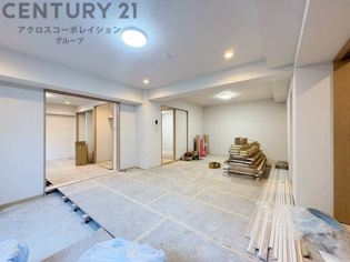 現在室内フルリノベーション中！事前見学予約受付中です。ご予約は弊社ホームぺージからが便利♪