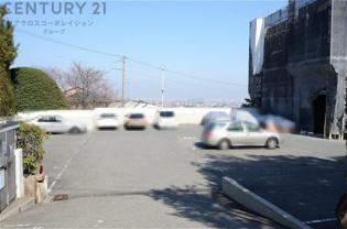 現在室内フルリノベーション中！事前見学予約受付中です。ご予約は弊社ホームぺージからが便利♪