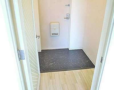 【玄関】 | クレール豊中曽根 | ※同タイプの写真となり、実際のお部屋とは異なる場合があります