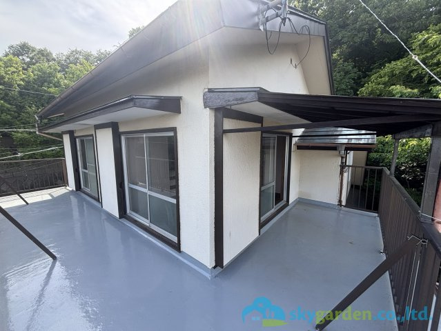秦野市北矢名　中古戸建のバルコニー