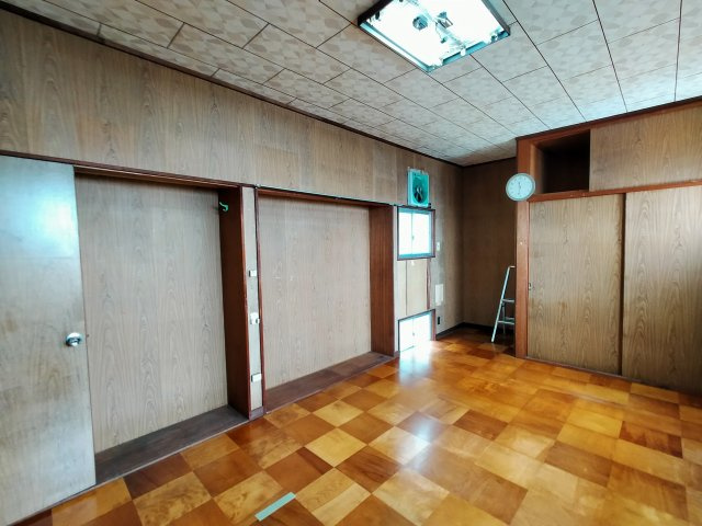 山祗町一戸建の洋室