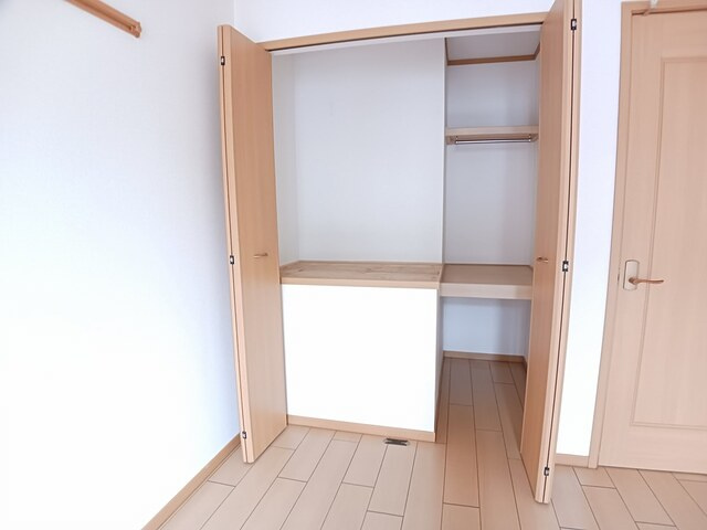 ブルーメ野里Bの収納