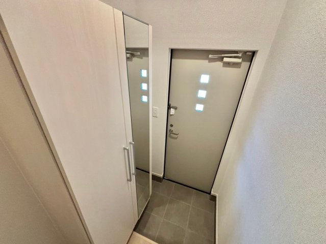 インプレス・ヴィラⅢの玄関