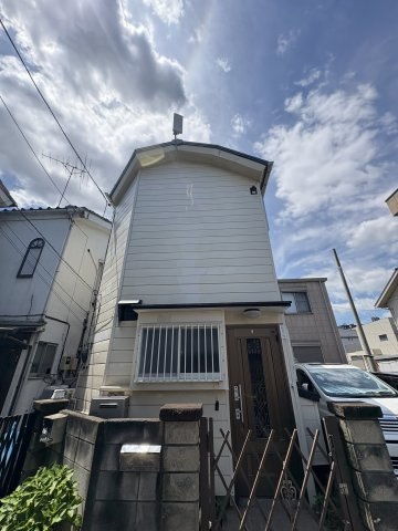 栄町貸家