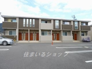カーサフェリーチェ　弐番館の駐車場