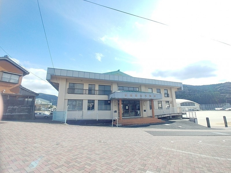 世知原町栗迎土地の周辺