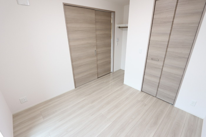 D-residence川口3丁目Eの洋室