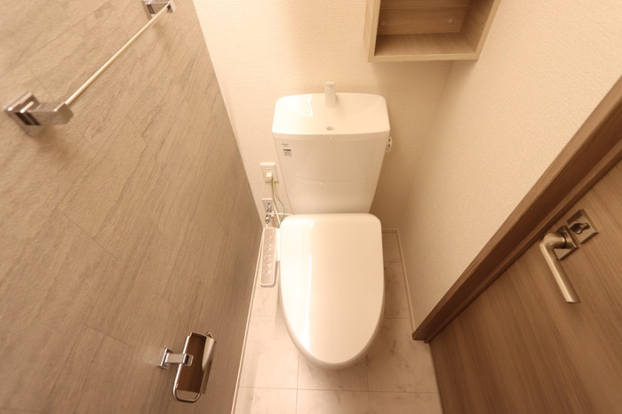 D-residence川口3丁目Eのトイレ