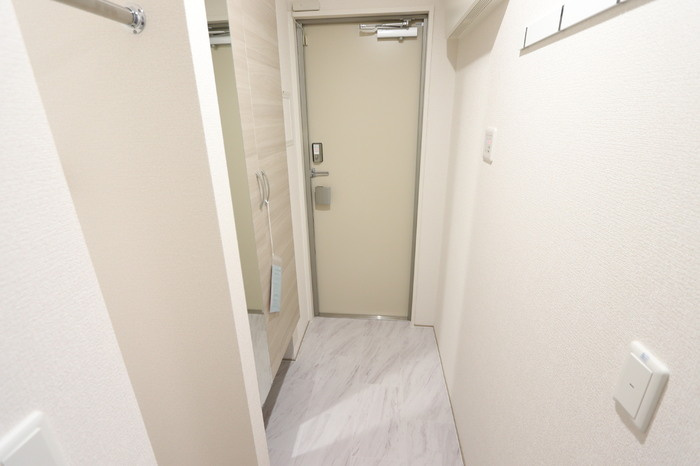 D-residence川口3丁目Eの玄関