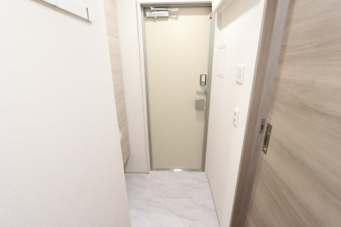 D-residence川口3丁目Eの玄関