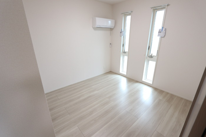 D-residence川口3丁目Eの洋室