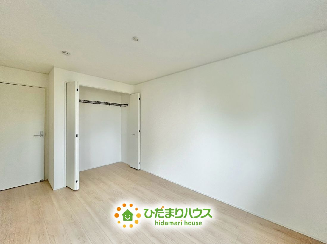 幸手市上高野第9　新築一戸建て　02　クレイドルガーデンの収納