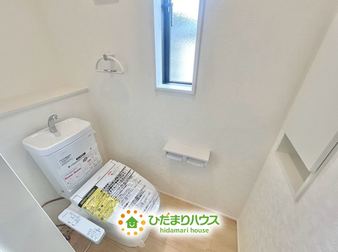 幸手市上高野第9　新築一戸建て　02　クレイドルガーデンのトイレ