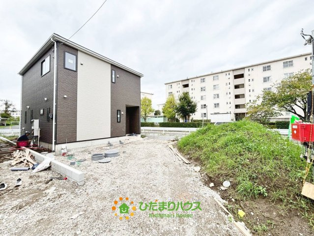 幸手市上高野第9　新築一戸建て　02　クレイドルガーデンの駐車場|2026/09/18　撮影