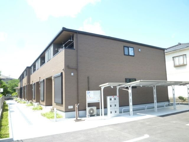 【外観】 | Ｋｕｒａ・保田窪本町 | 外観も気になるポイント
