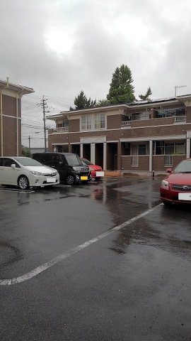 アンソレイユ西山Ⅱ　　刈谷市近郊の賃貸はクラスホーム刈谷店の駐車場|車をお持ちの方に嬉しい駐車場付きの物件です